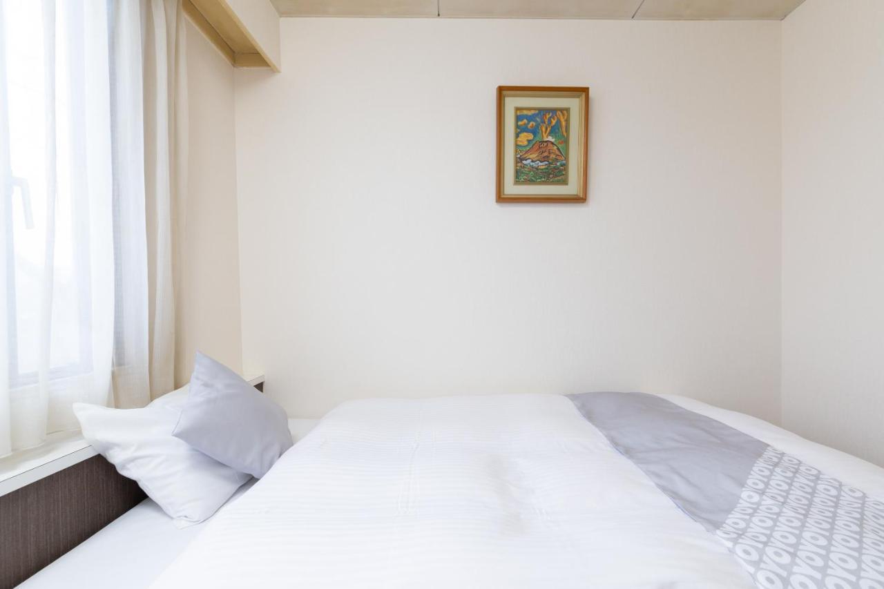 Oyo Joetsu City Hotel Kasugayama Екстер'єр фото