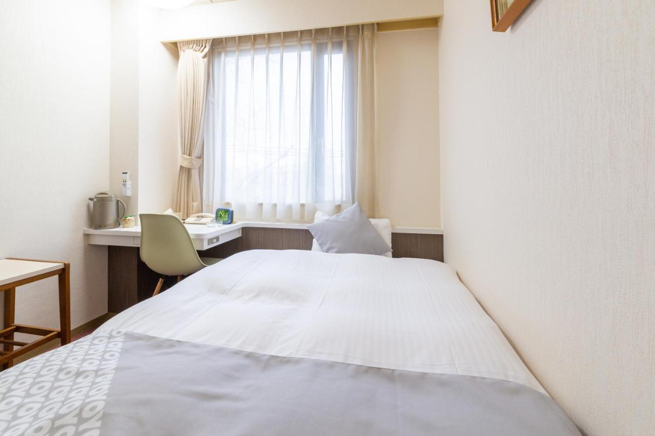 Oyo Joetsu City Hotel Kasugayama Екстер'єр фото